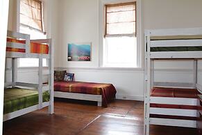 Mobay Kotch - Hostel