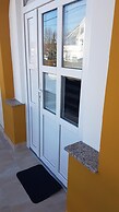 Marko Airport Rooms