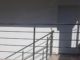 Marko Airport Rooms