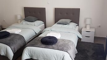 Marko Airport Rooms