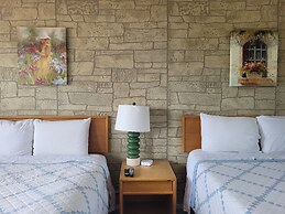 Town and Country Motel in Nipigon