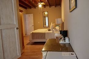 Casa Aliz