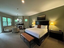 Emerson Resort & Spa