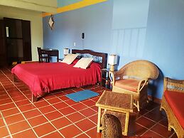 Eco Hotel Santa Barbara