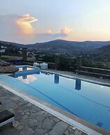 Nicolas Hotel Apartments