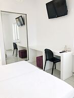 Nicolas Hotel Apartments