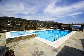 Nicolas Hotel Apartments