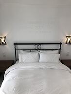 Nicolas Hotel Apartments