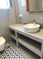 Nicolas Hotel Apartments