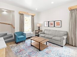 Bluff Dwellings Resort