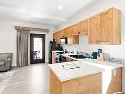 Bluff Dwellings Resort