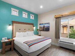 Bluff Dwellings Resort