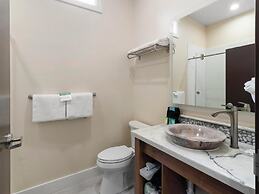 Bluff Dwellings Resort