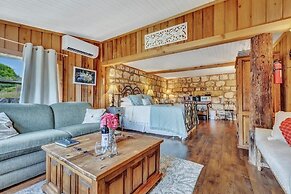 A Barn at the Quarry