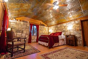 A Barn at the Quarry