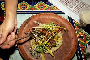 Lafayette Hotel & Club