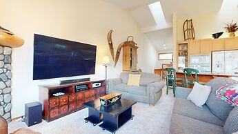 Snowcreek V #997 2 Bedroom Condo by RedAwning