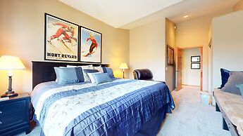 Snowcreek V #997 2 Bedroom Condo by RedAwning