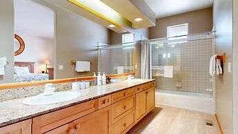 Snowcreek V #997 2 Bedroom Condo by RedAwning