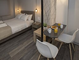 Homelike Studios in the Heart of the City by GHH