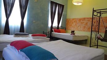 Shan Hu Jiao Homestay