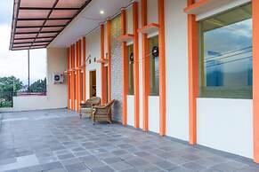 RedDoorz @ Pataruman Garut