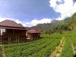 Bale Sembahulun Cottages & Tent