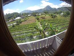 Bale Sembahulun Cottages & Tent