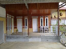 Bale Sembahulun Cottages & Tent