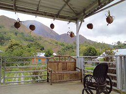 Bale Sembahulun Cottages & Tent