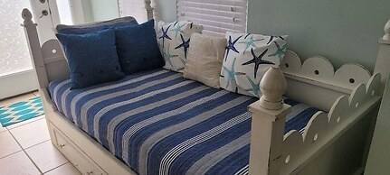 Sandy Toes 4 Bedroom Home by RedAwning