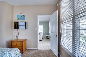 Sandy Toes 4 Bedroom Home by RedAwning