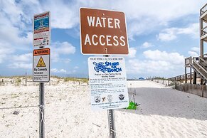 Sandy Toes 4 Bedroom Home by RedAwning