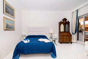 Marino Suite Sorrento