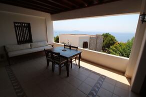 Gumusluk Tramonto Evleri