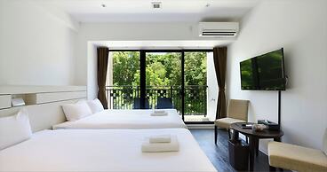 Karry CONDO CHURAUMI