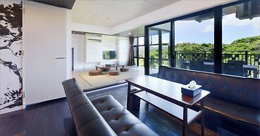 Karry CONDO CHURAUMI