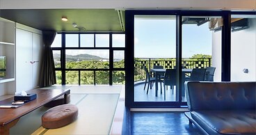 Karry CONDO CHURAUMI