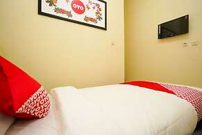 OYO 998 La'ana Residence Syariah