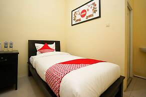 OYO 998 La'ana Residence Syariah