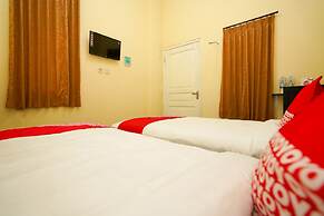 OYO 998 La'ana Residence Syariah