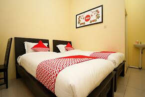 OYO 998 La'ana Residence Syariah