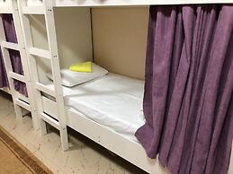 Elite Hostel