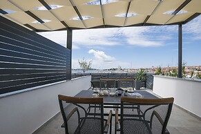 Apartments and Rooms Mare