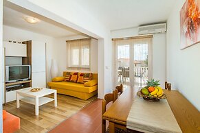 Apartments Bregovec Maslenica