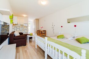 Apartments Bregovec Maslenica