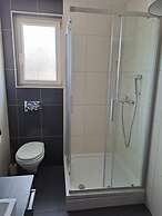 Apartments and Room Danijel