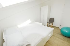 Apartments and Room Danijel