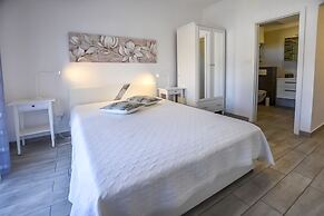 Apartments and Room Danijel
