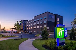 Holiday Inn Express & Suites Olathe West by IHG